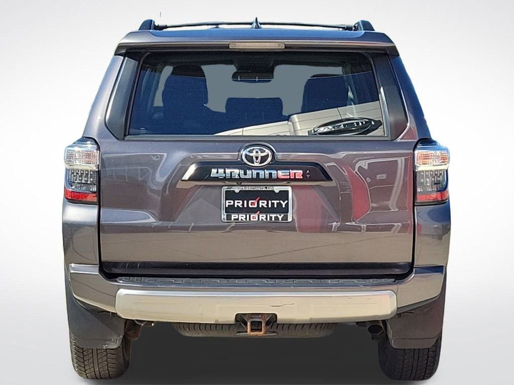 Used 2021 Toyota 4Runner TRD Off-Road Premium image 4