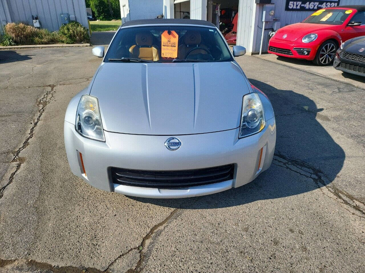 Used 2006 Nissan 350Z Enthusiast w/ (S02) Side Air Bags Pkg image 8