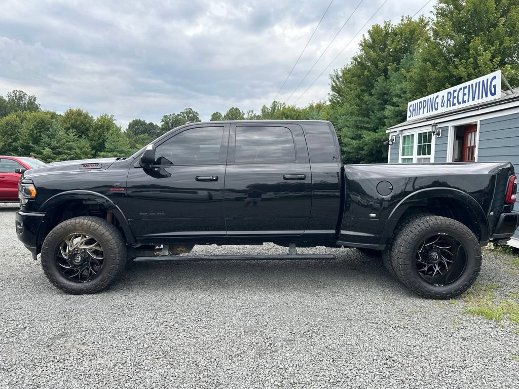 Used 2022 RAM 3500 Limited AWD/4WD image 10
