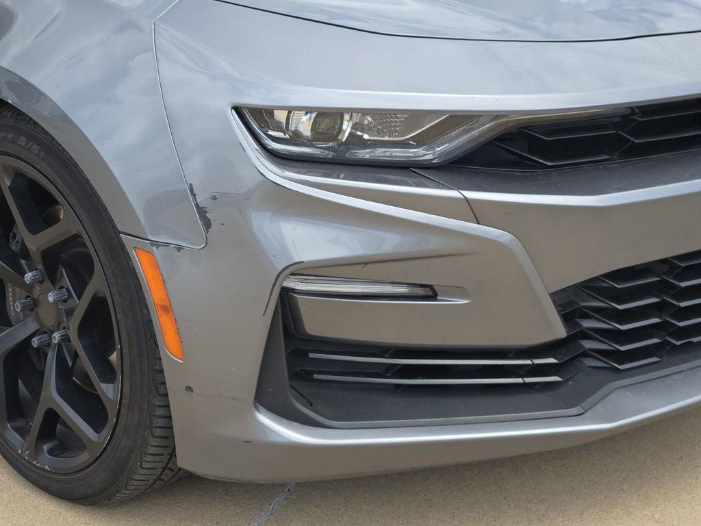 Used 2020 Chevrolet Camaro SS RWD image 28