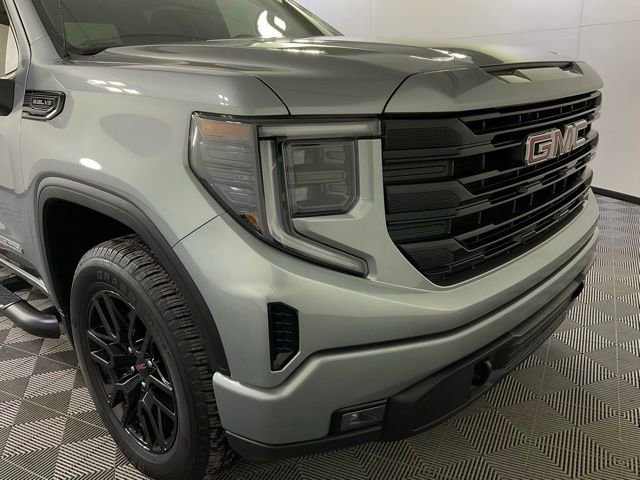 Used 2024 GMC Sierra 1500 Elevation w/ Preferred Package image 10