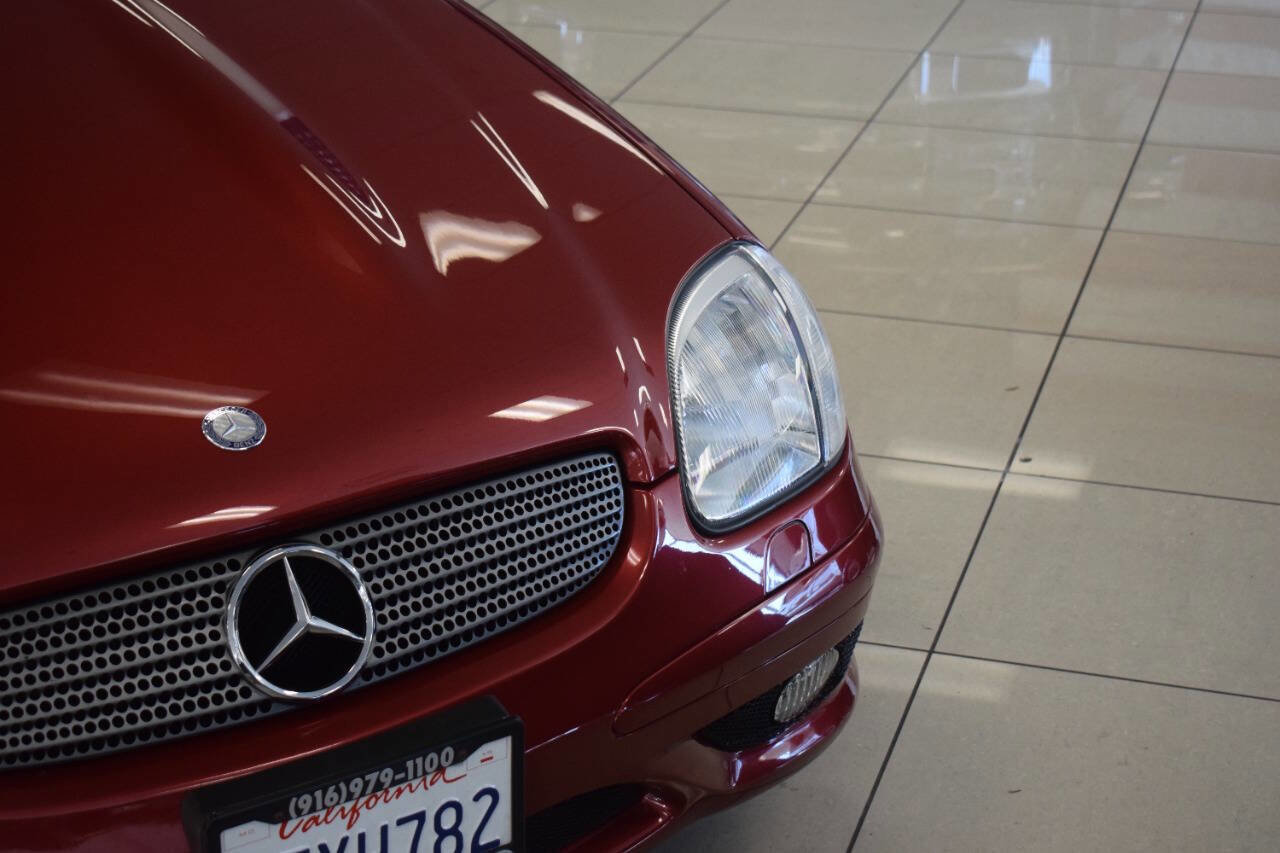 Used 2004 Mercedes-Benz SLK 230 image 5