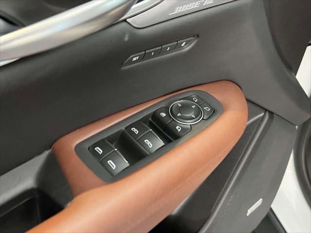Used 2023 Cadillac XT5 Premium Luxury AWD/4WD image 19