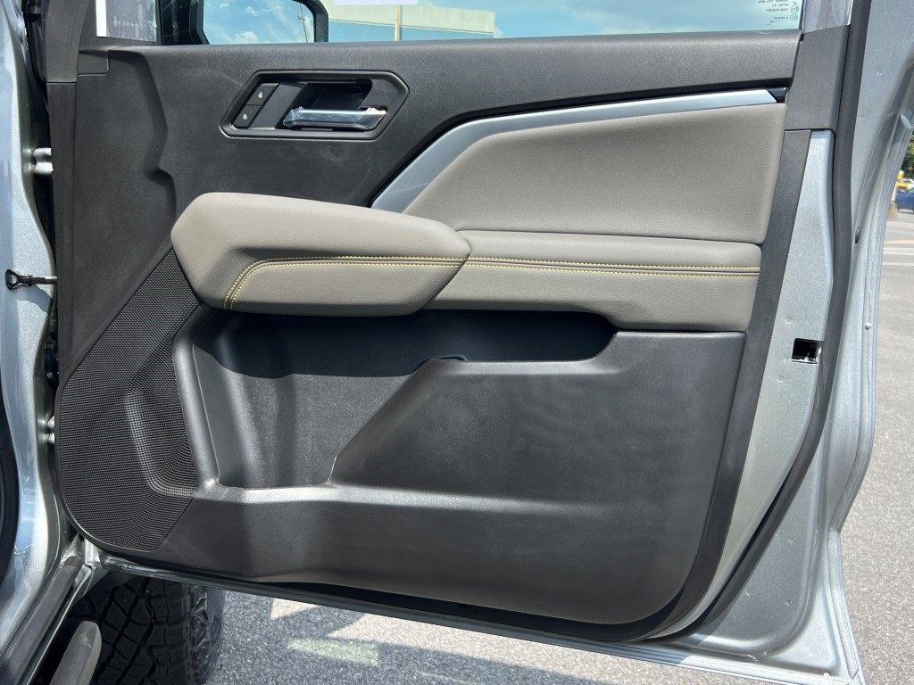 New 2026 Chevrolet Colorado ZR2 w/ Technology Package image 10