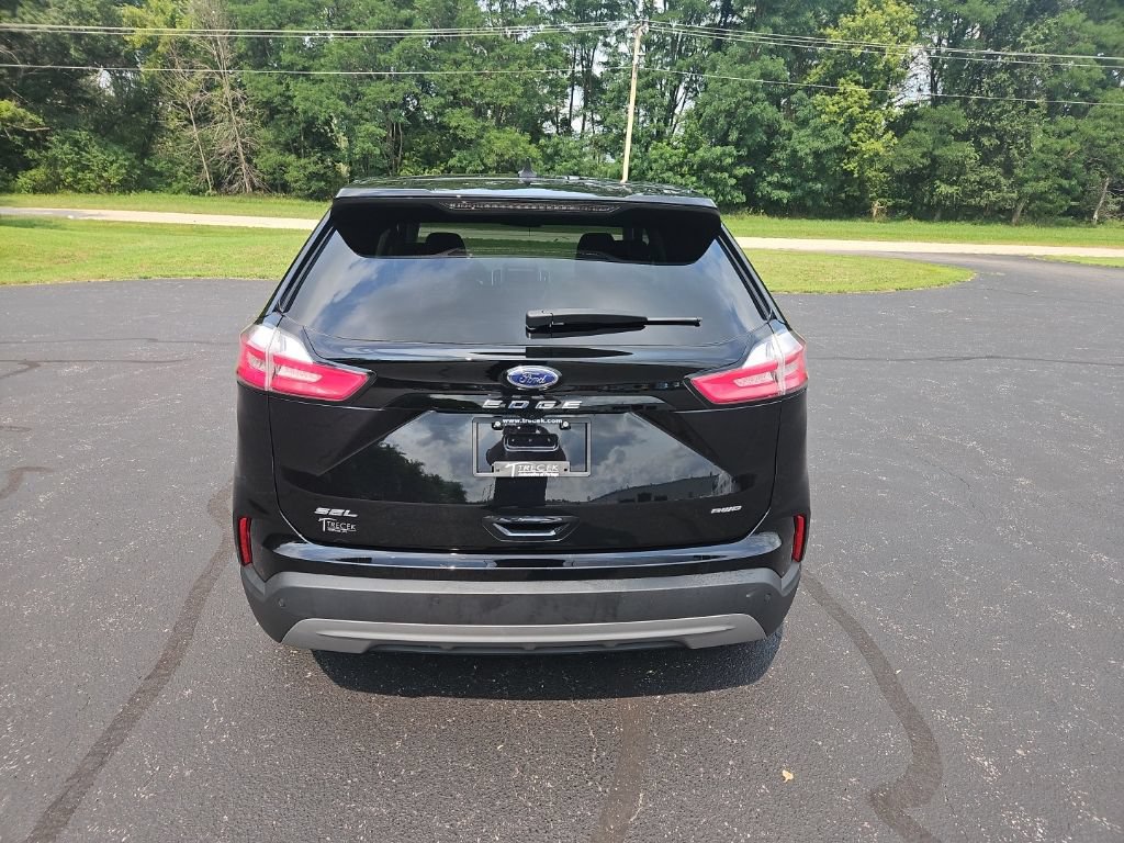 Used 2024 Ford Edge SEL w/ Convenience Package AWD/4WD image 6