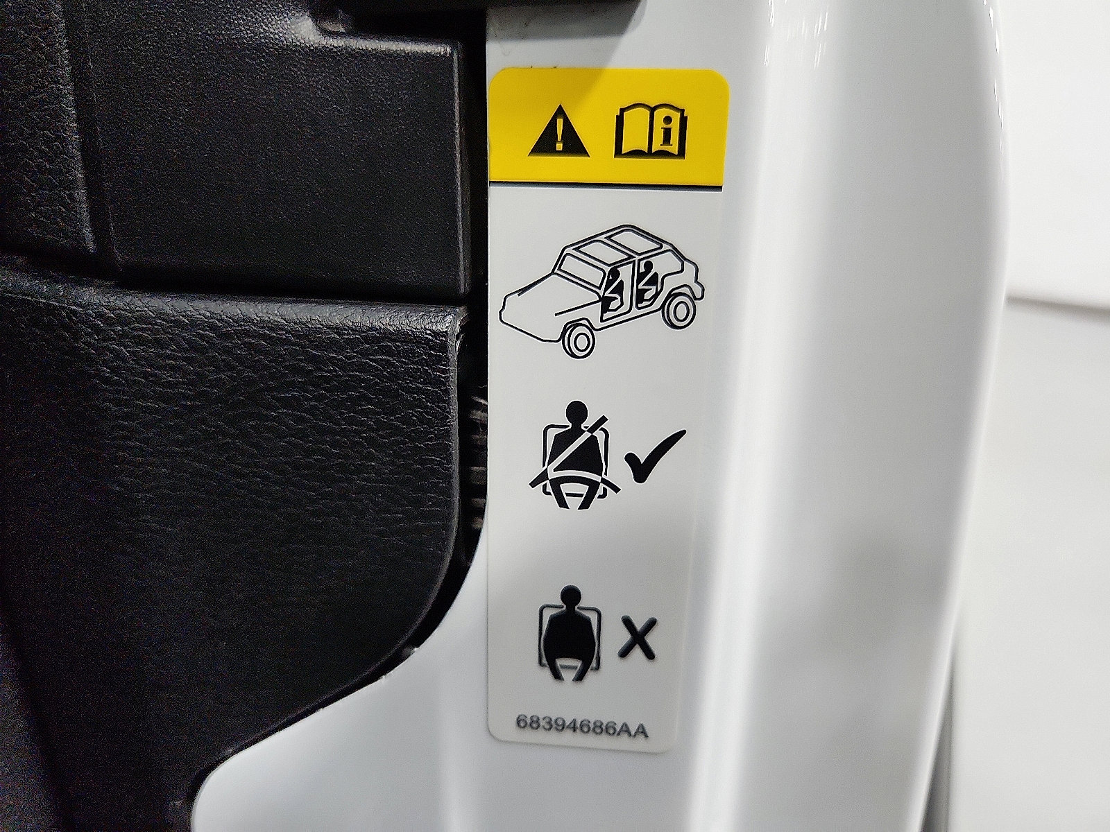 Used 2019 Jeep Wrangler Sport image 20