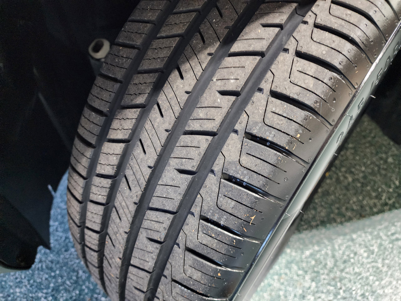 Used 2017 Ford Edge Titanium w/ Equipment Group 302A image 12