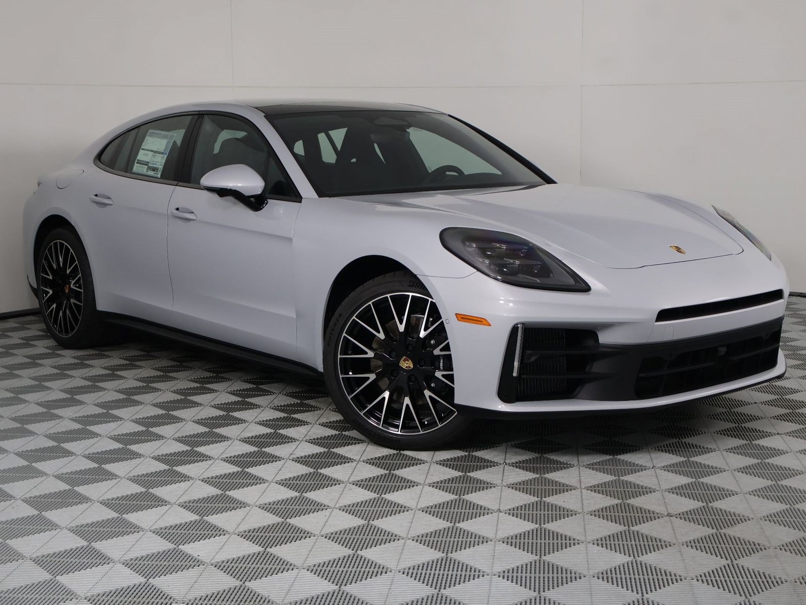 New 2026 Porsche Panamera RWD image 9