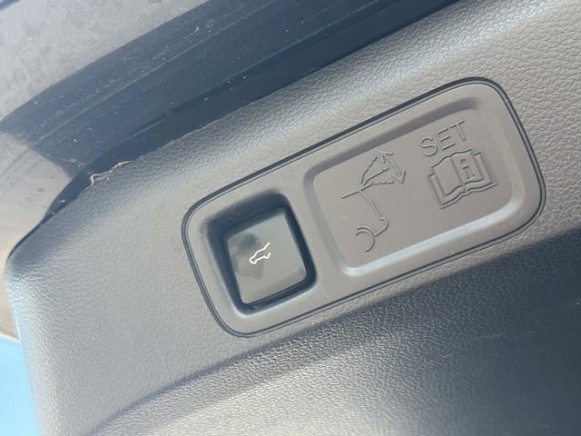 Used 2024 Ford Expedition Max Limited AWD/4WD image 15