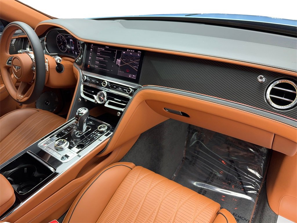 Used 2022 Bentley Flying Spur W12 image 53