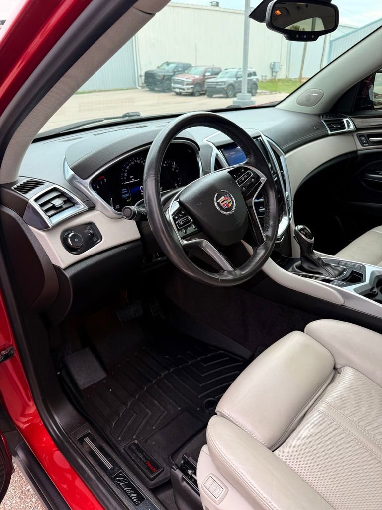 Used 2014 Cadillac SRX Performance w/ Driver Awareness Package image 11