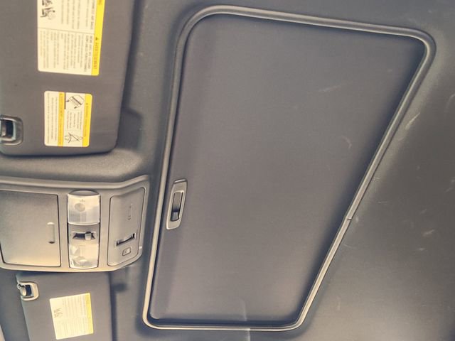 Used 2023 Nissan Frontier PRO-4X w/ Pro-4X Premium Package image 19