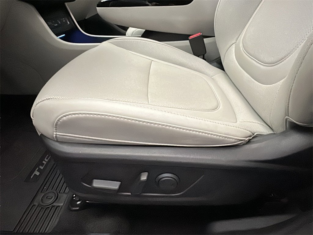 Certified 2025 Hyundai Tucson SEL image 10