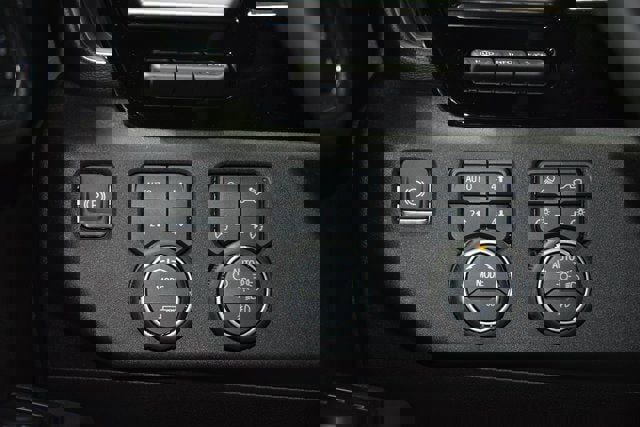 New 2026 Chevrolet Silverado 1500 LTZ w/ LTZ Premium Package image 37