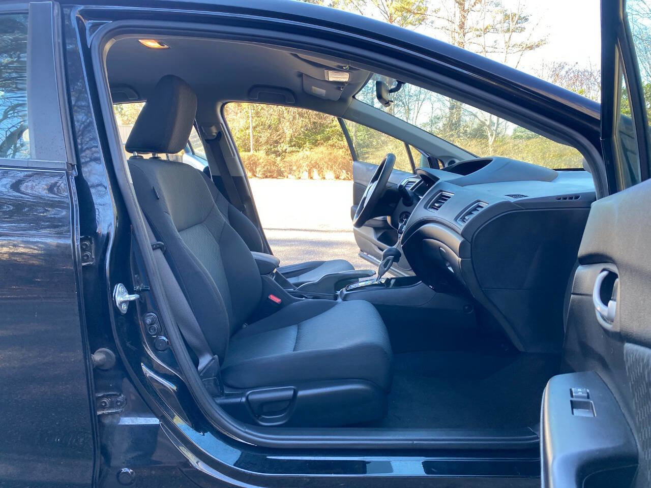 Used 2015 Honda Civic SE image 36