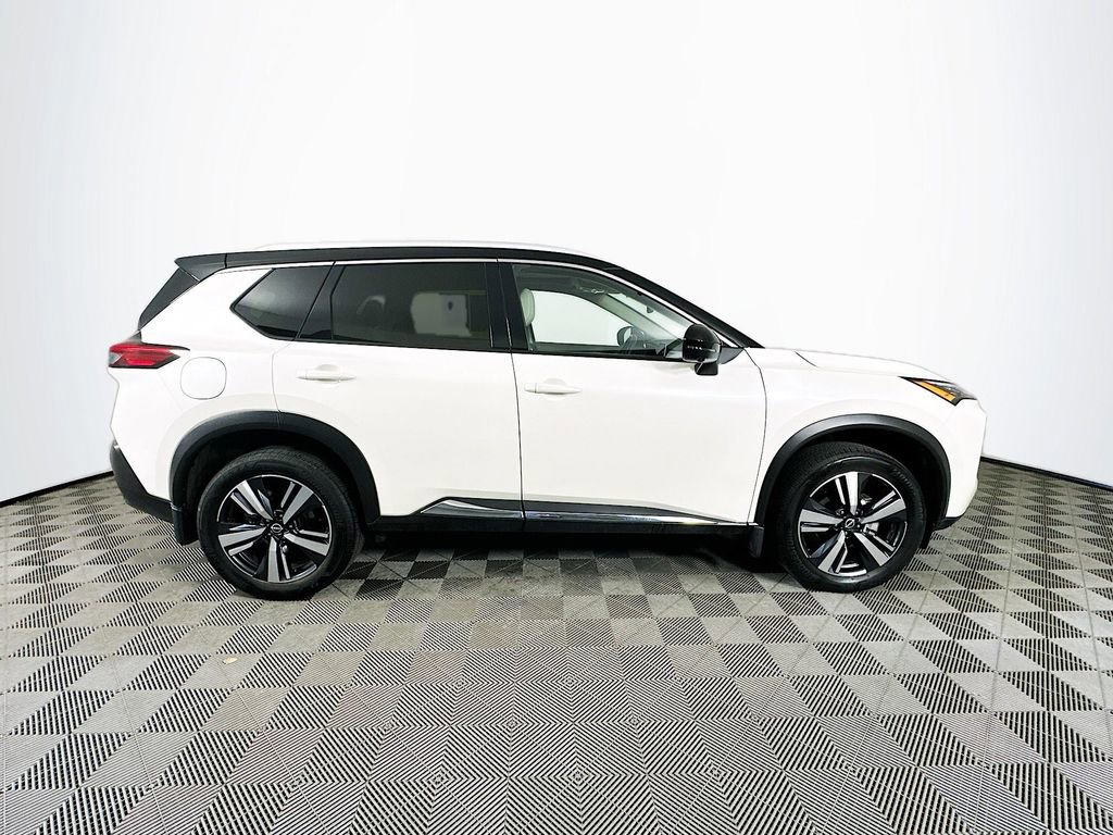 Certified 2023 Nissan Rogue SL image 13