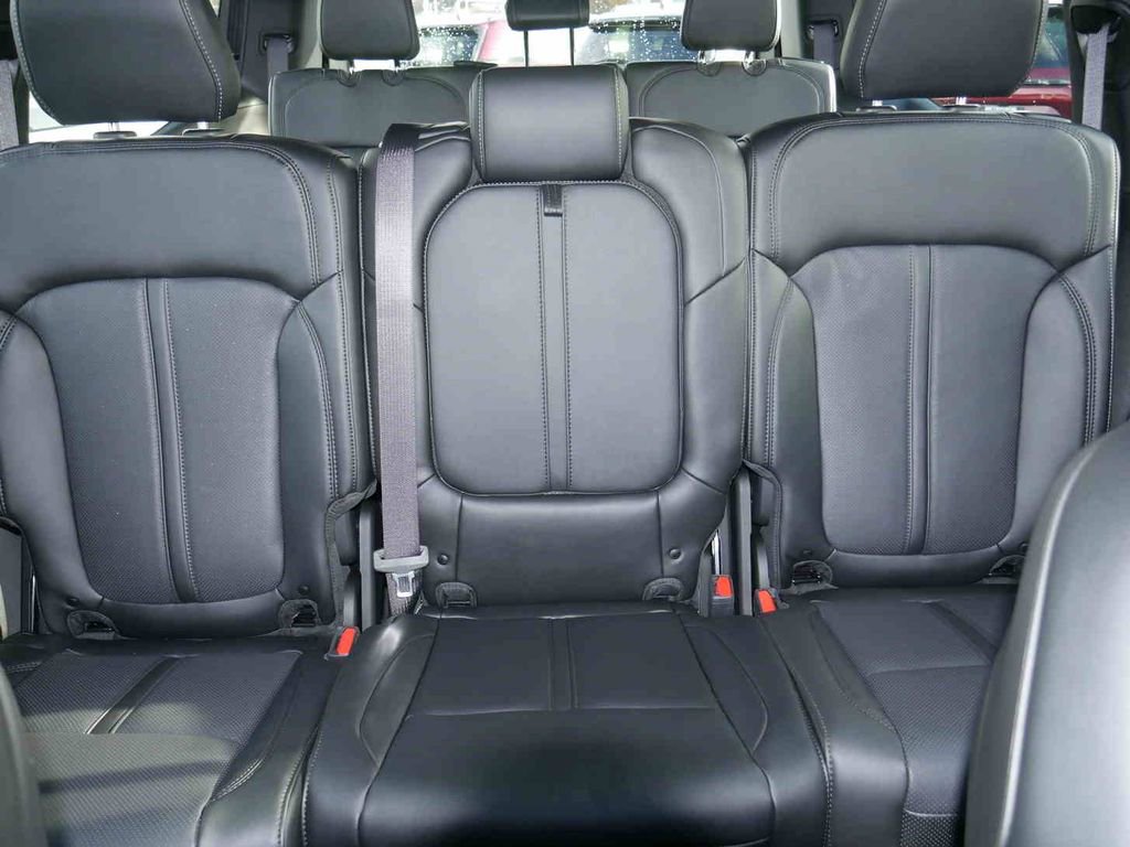 New 2025 Jeep Wagoneer Series II w/ Convenience Group I AWD/4WD image 40