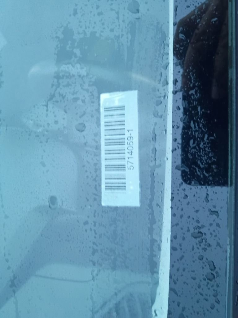 Used 2025 Chevrolet Trax LT w/ LT Convenience Package FWD image 9