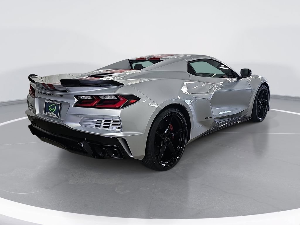 Used 2026 Chevrolet Corvette E-Ray AWD/4WD image 3