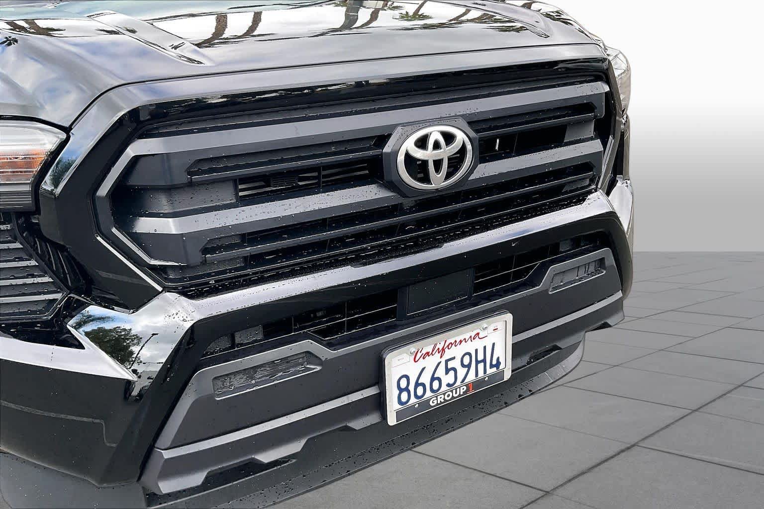 Used 2025 Toyota Tacoma SR RWD image 28