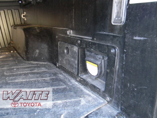 Certified 2023 Toyota Tacoma TRD Off-Road AWD/4WD image 5