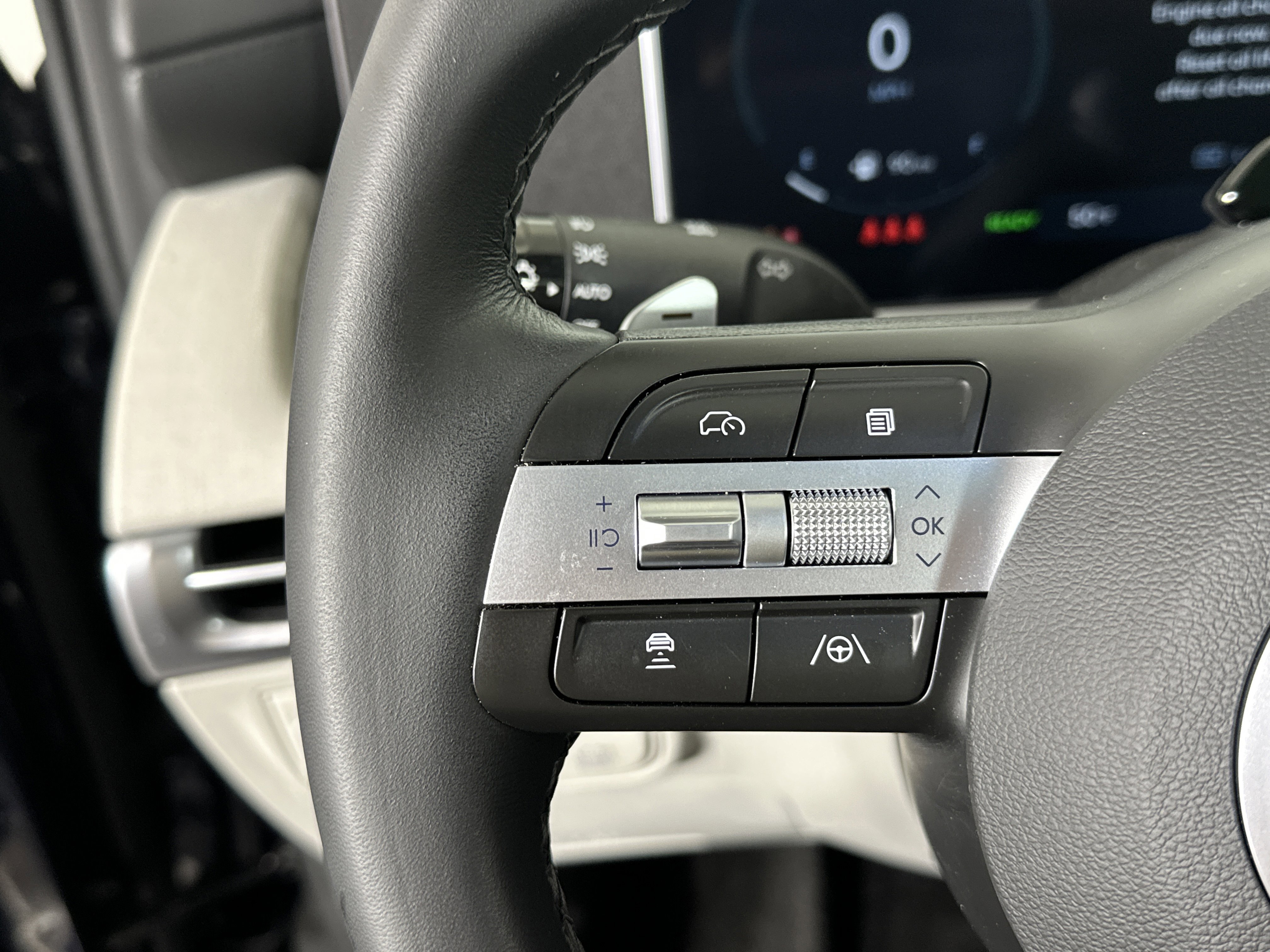 Certified 2025 Hyundai Tucson SEL image 29