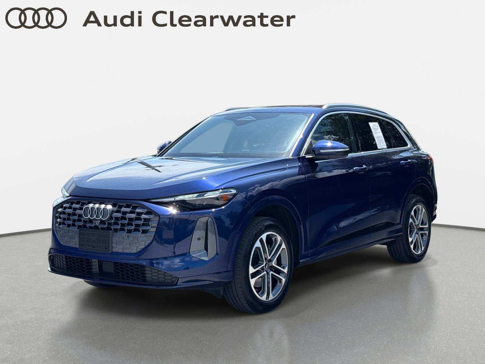 Used 2025 Audi Q5 Premium w/ Convenience Package