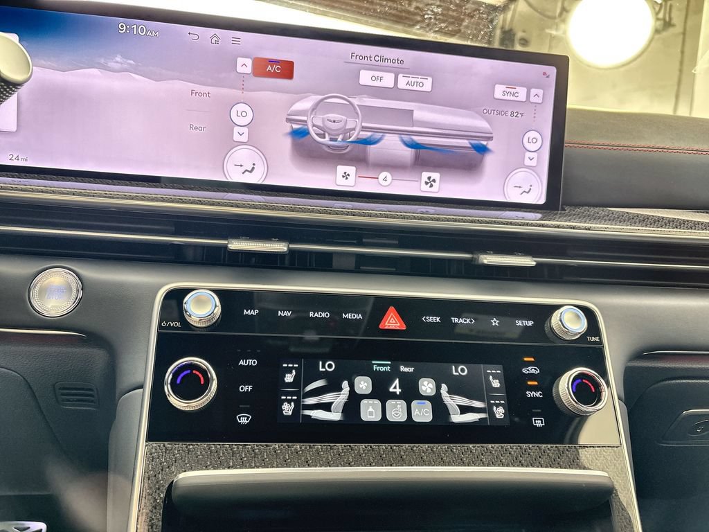 New 2026 Genesis GV80 3.5T e-SC AWD/4WD image 17