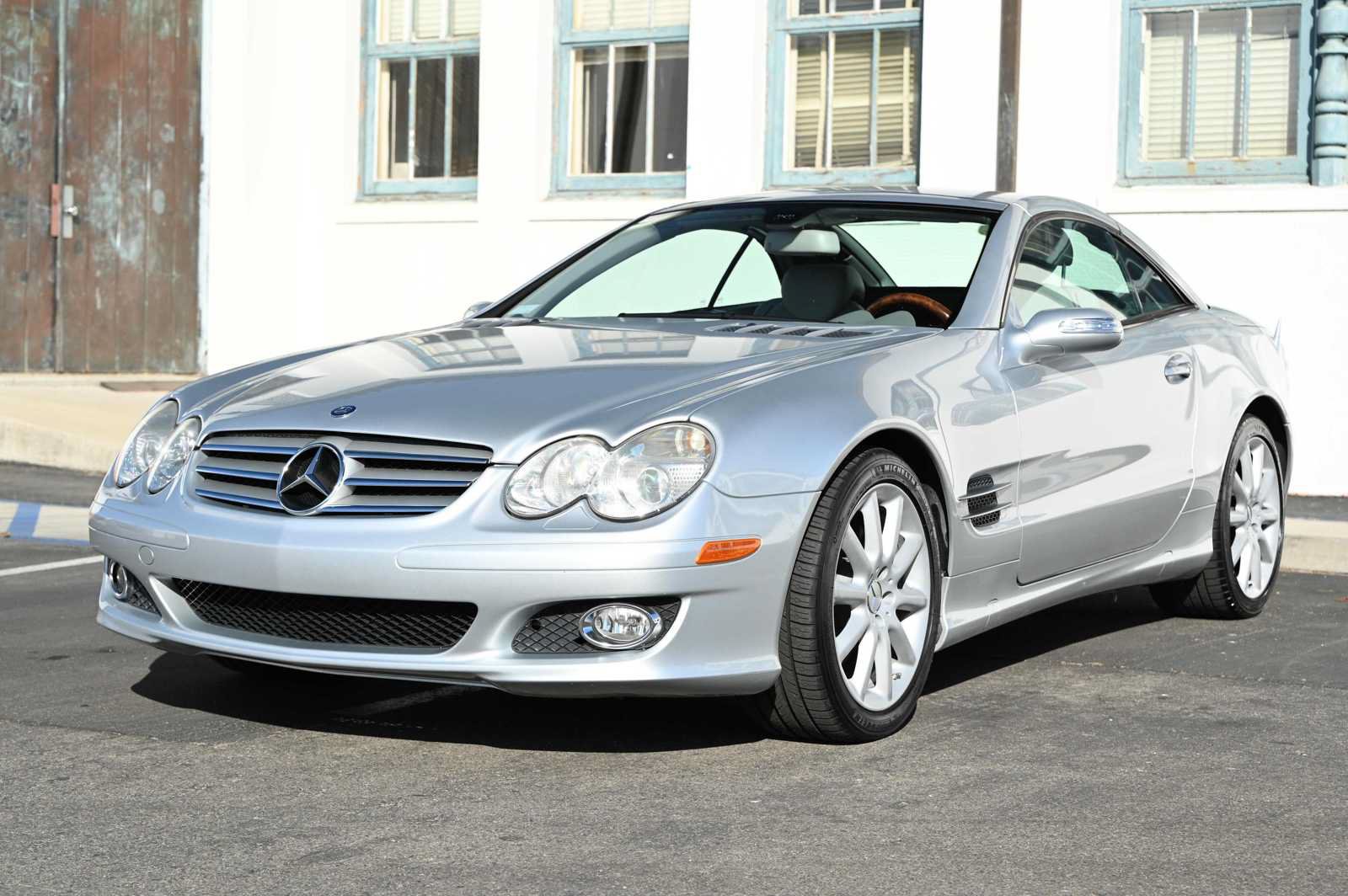 Used 2007 Mercedes-Benz SL 550 image 8