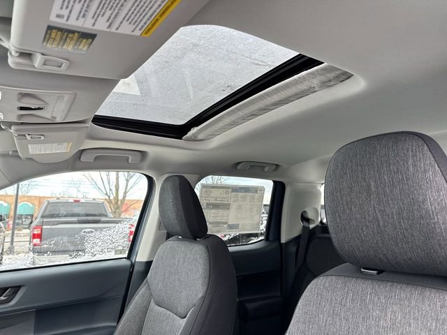 New 2025 Ford Maverick XLT w/ XLT Luxury Package image 19