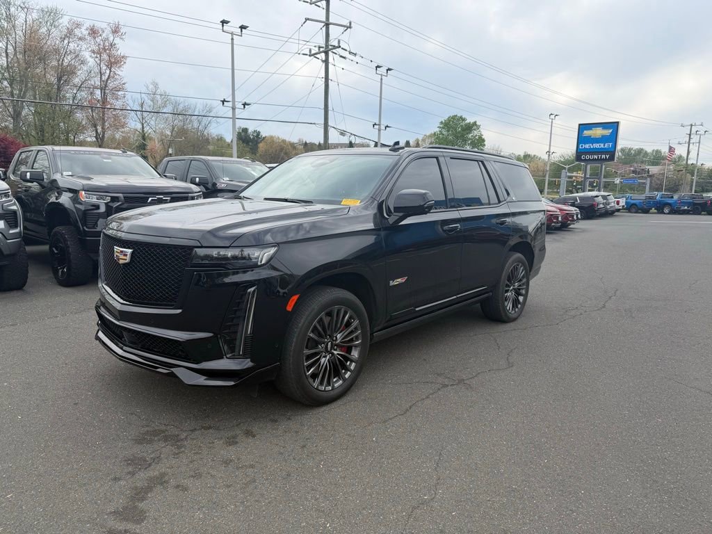 Used 2023 Cadillac Escalade V image 3