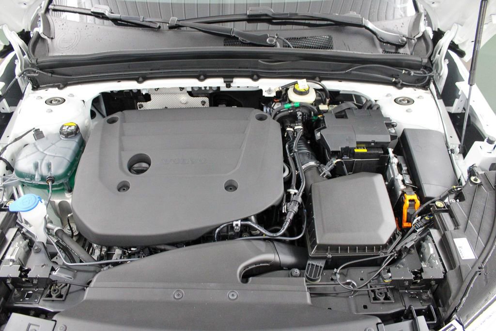 New 2026 Volvo XC40 B4 Plus w/ Protection Package Premier FWD image 11