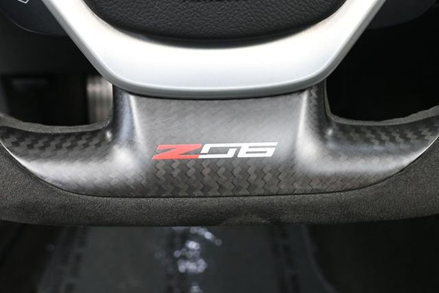 Used 2018 Chevrolet Corvette Z06 RWD image 31