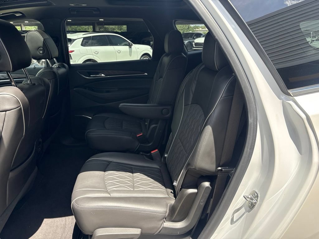 Used 2023 Buick Enclave Avenir w/ Avenir Technology Package FWD image 15