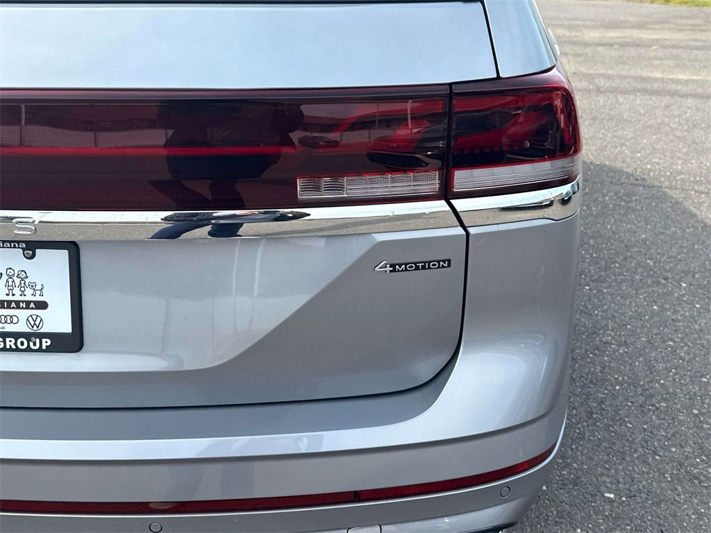 New 2026 Volkswagen Atlas SEL Premium R-Line image 9