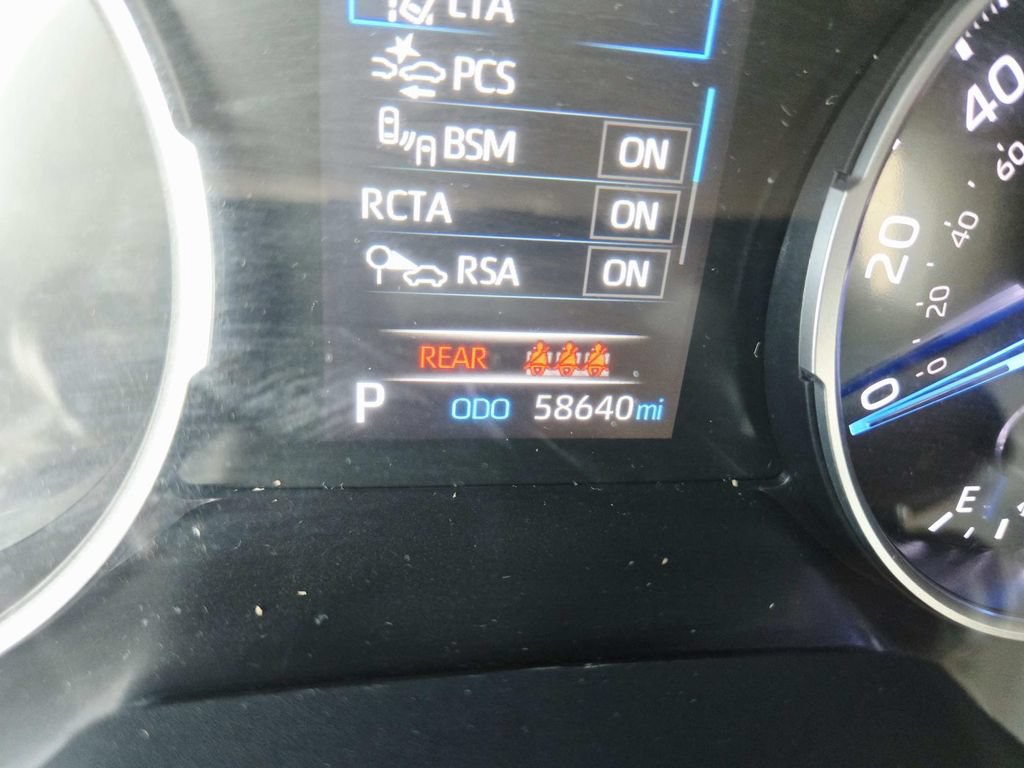 Used 2022 Toyota RAV4 XLE Premium AWD/4WD image 23