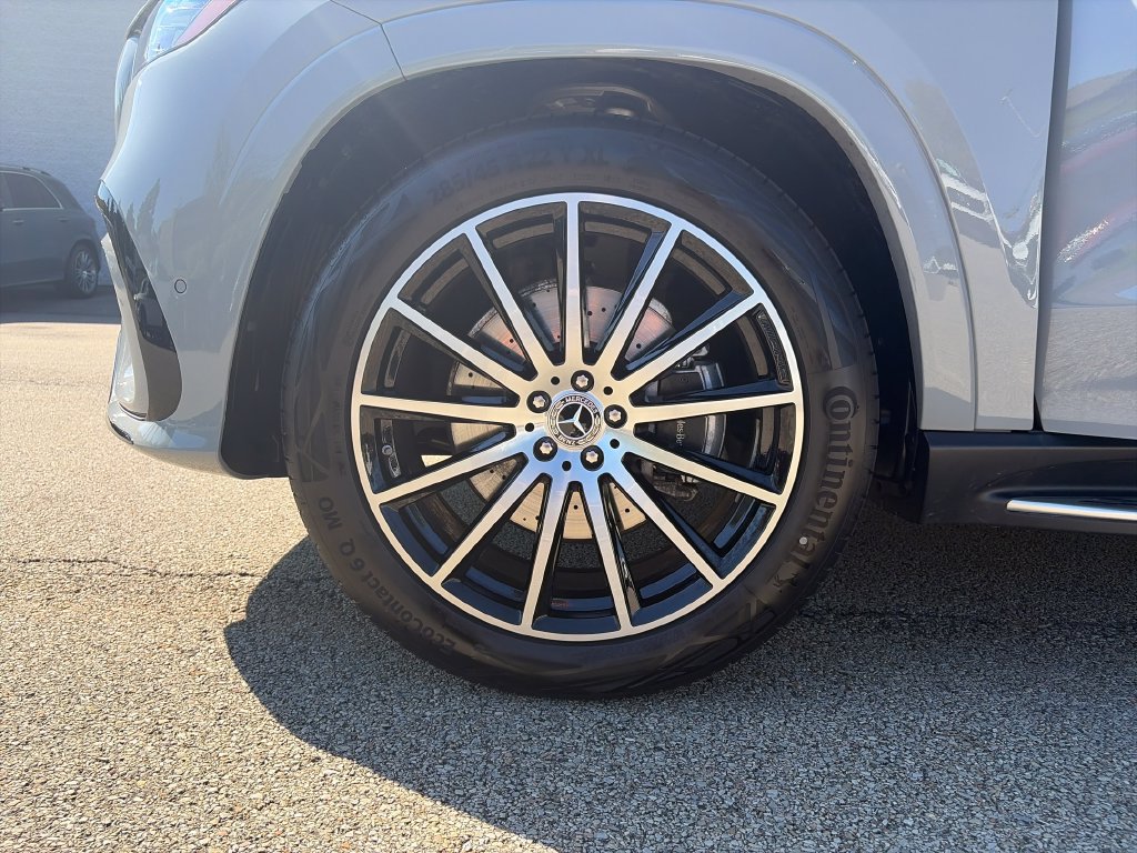 New 2026 Mercedes-Benz GLS 580 4MATIC image 54