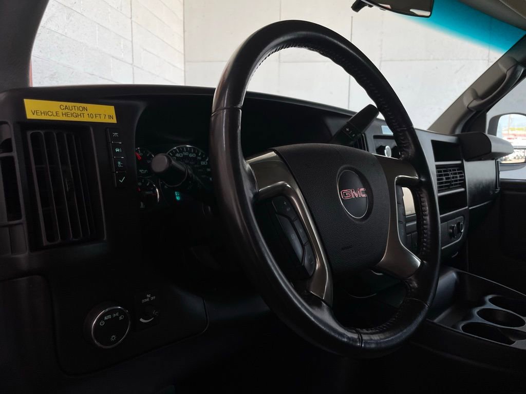 Used 2014 GMC Savana 3500 Extended image 11