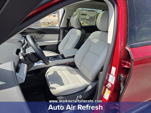 New 2026 Lincoln Nautilus Premier w/ Equipment Group 102A AWD/4WD image 8