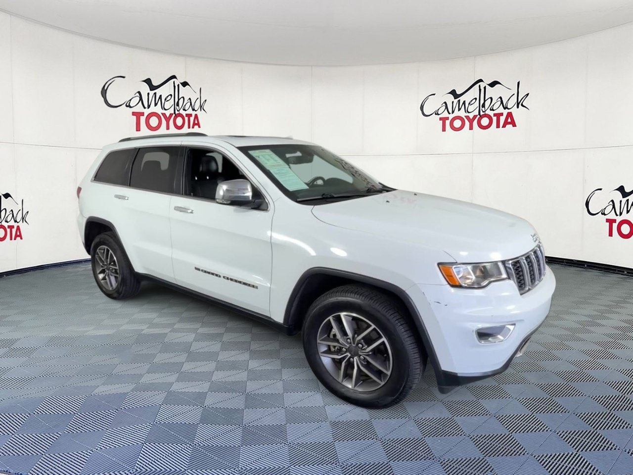 Used 2022 Jeep Grand Cherokee Limited RWD image 5