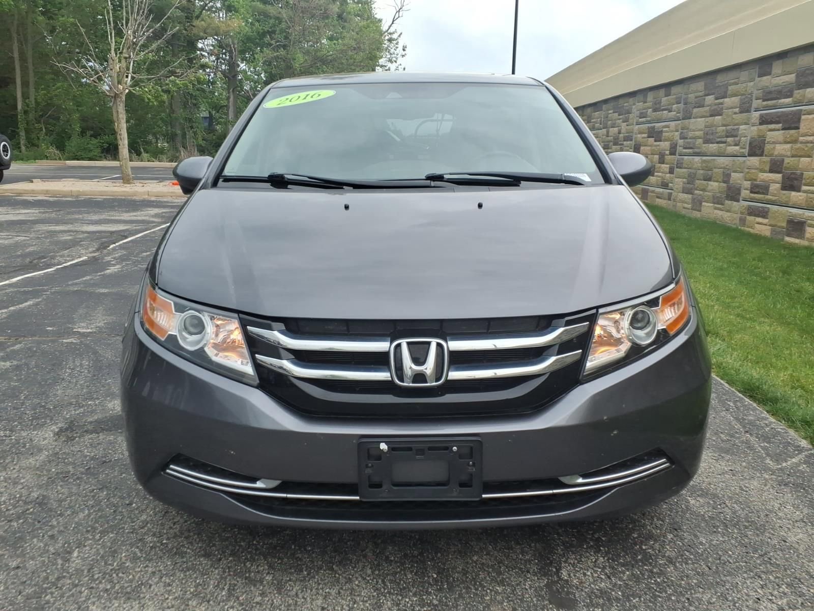 Used 2016 Honda Odyssey EX-L image 3