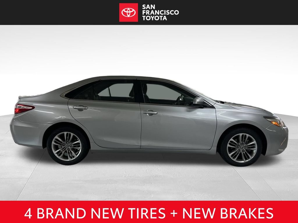 Used 2015 Toyota Camry SE FWD image 6