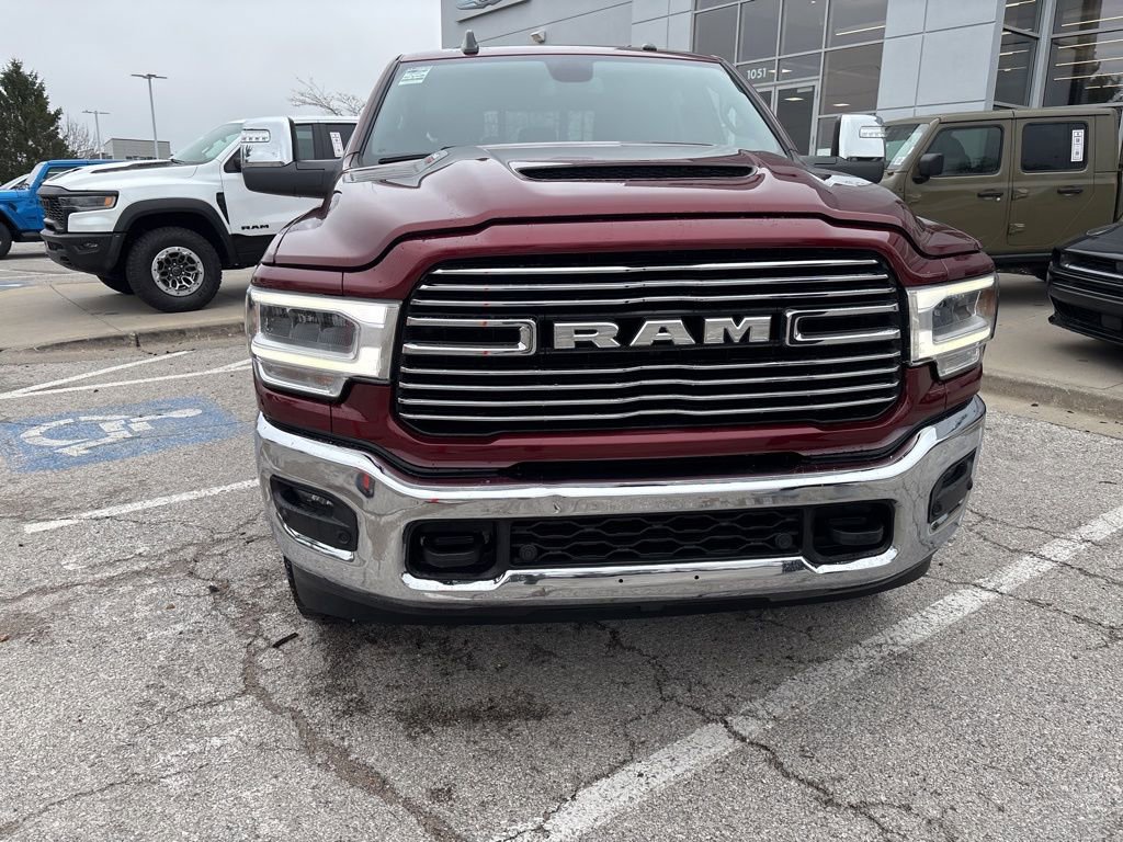 Used 2024 RAM 2500 Laramie w/ Sport Appearance Package image 10