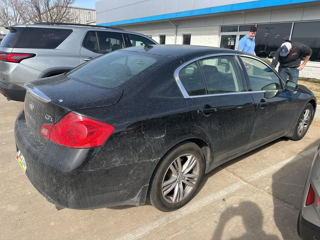 Used 2013 INFINITI G37 x w/ Premium Pkg image 5