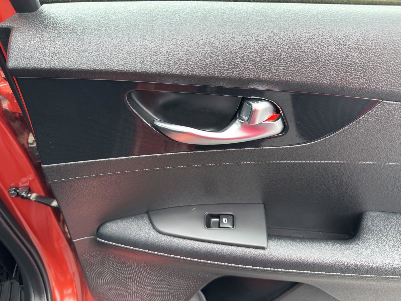 Used 2024 Kia Forte GT-Line w/ GT-Line Premium Package FWD image 32