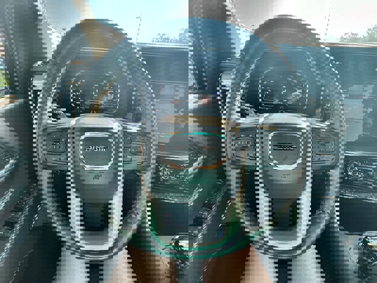 Used 2024 GMC Sierra 1500 Denali image 11