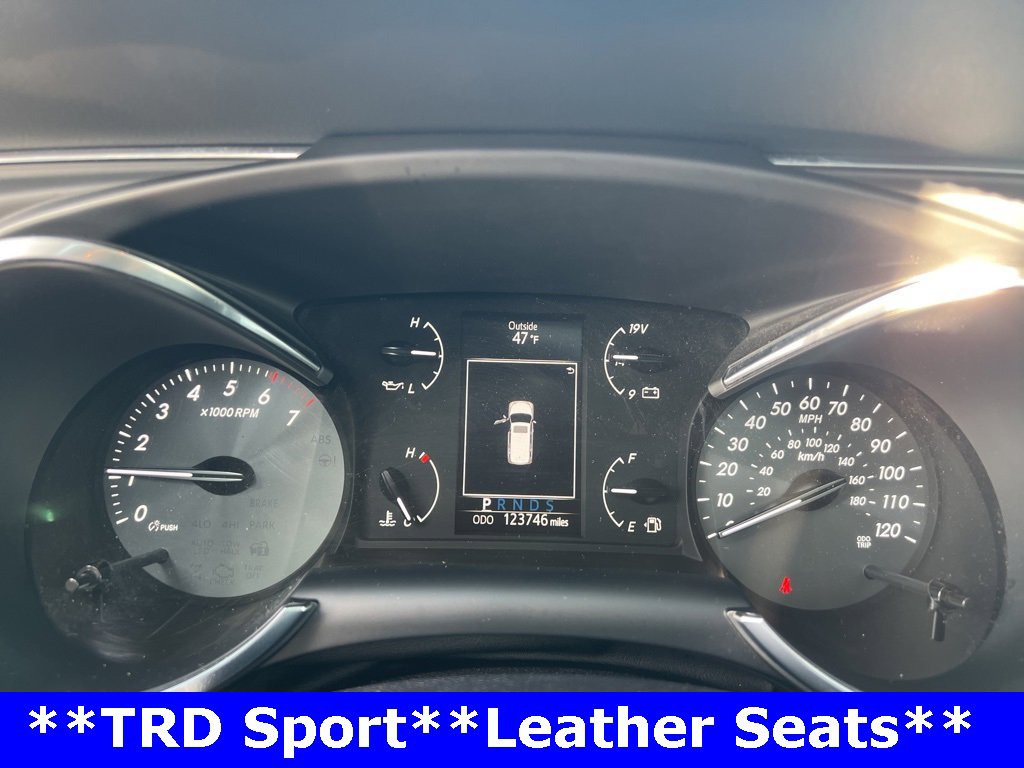 Used 2020 Toyota Sequoia SR5 image 43