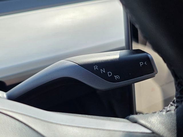 Used 2023 Tesla Model 3 Standard Range RWD image 32