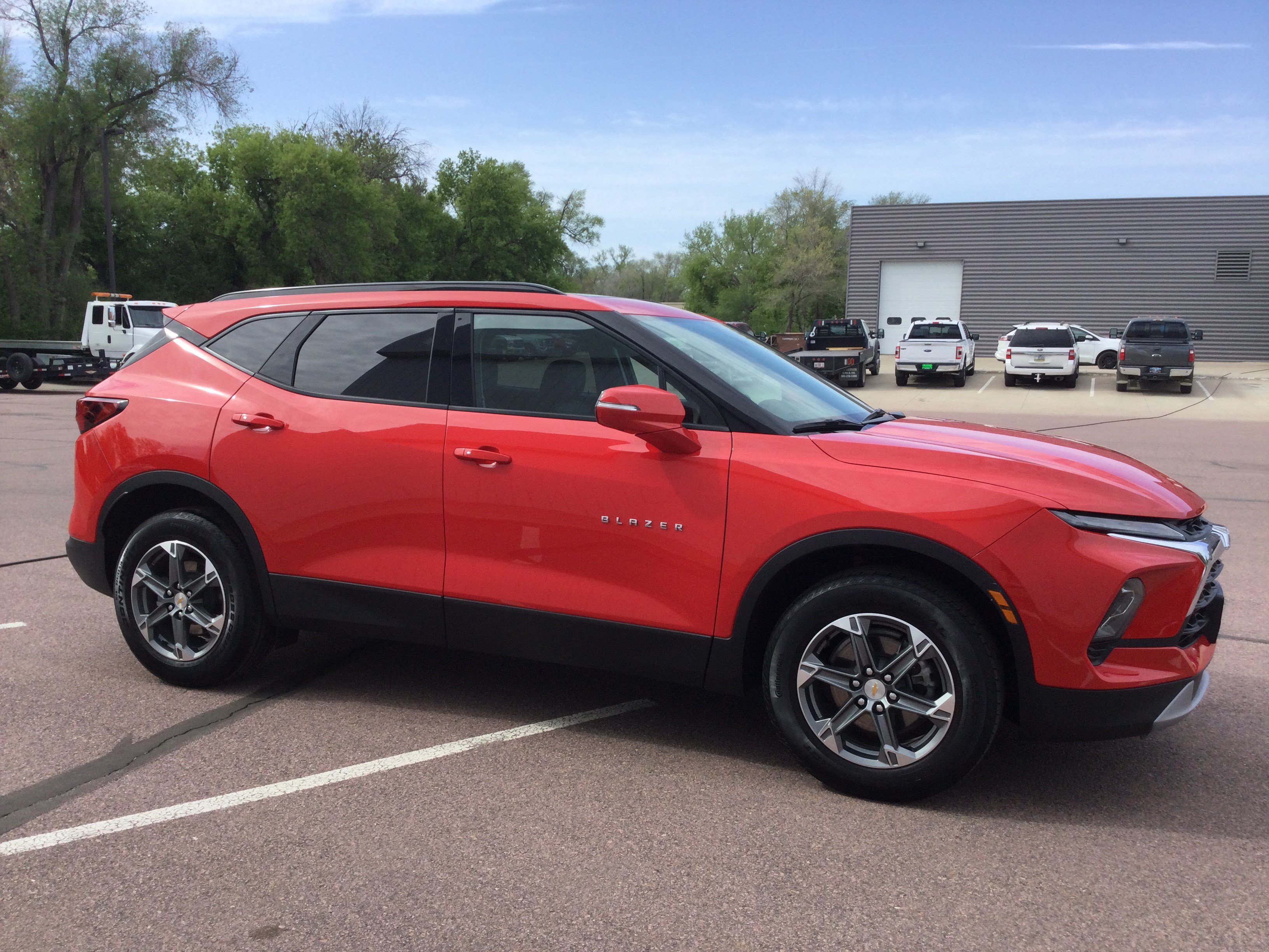 Used 2024 Chevrolet Blazer LT w/ Sound & Technology Package AWD/4WD image 3