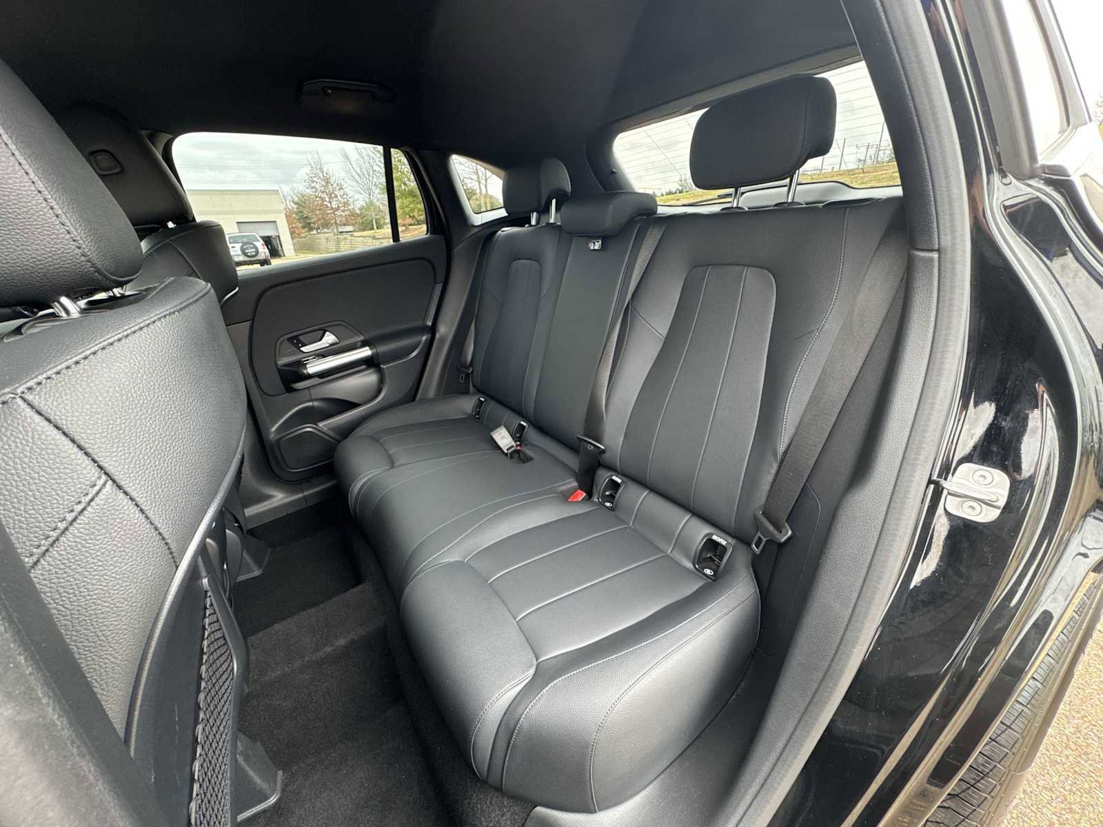 Used 2025 Mercedes-Benz GLA 250 image 17